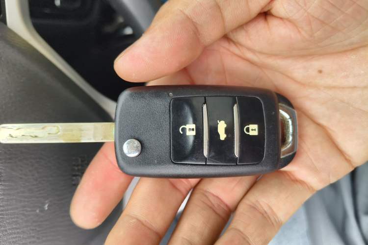 Used CHANGAN Alsvin V7 2015 1.6L Manual Enjoyment Model China IV Standard Vehicle Key