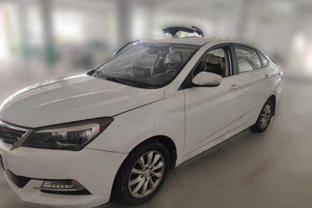 Ojetý CHANGAN Alsvin V7 2015 1.6L Automatic Joyful Model China IV Standard