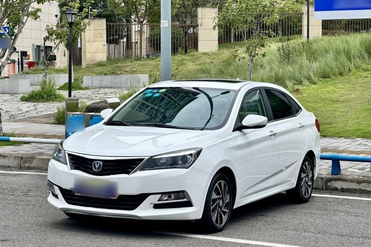 CHANGAN Alsvin V7 2015 1.6L Automatic Fun Model China IV Standard usado Guazi used car, China used car export, Used car for sale, Used  cars, Cheapest cars for sale