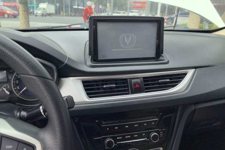 Used CHANGAN Alsvin V7 2015 1.6L Manual Joyful Edition China IV Audio And AC Panel