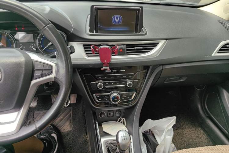 Used CHANGAN Alsvin V7 2015 1.6L Manual Fun Model China IV Standard Audio And AC Panel