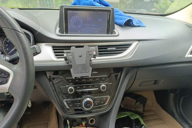 Used CHANGAN Alsvin V7 2015 1.6L Manual Enjoyment Model China IV Standard Audio And AC Panel