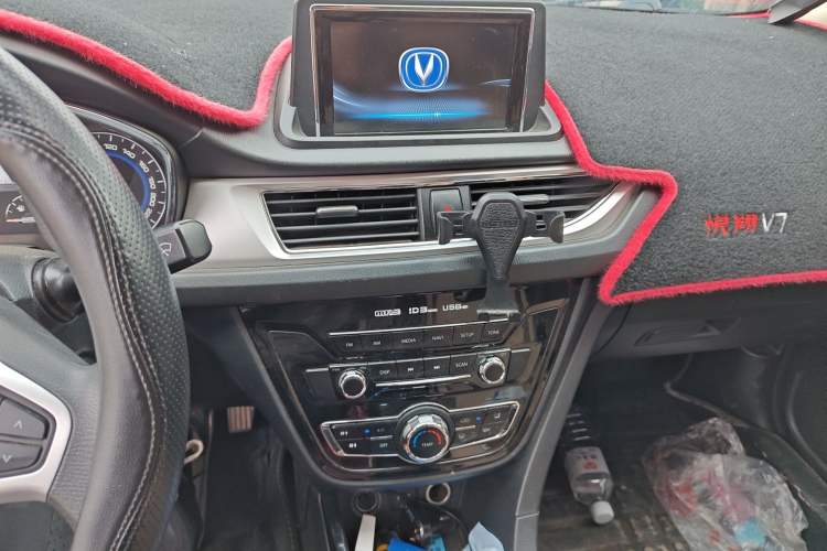 Used CHANGAN Alsvin V7 2015 1.6L Manual Enjoyment Model China IV Standard Audio And AC Panel