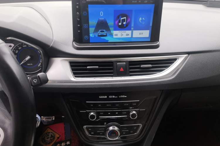 Used CHANGAN Alsvin V7 2015 1.6L Manual Enjoyment Model China IV Standard Audio And AC Panel