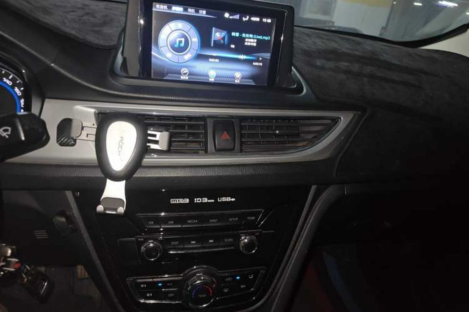Used CHANGAN Alsvin V7 2015 1.6L Manual Enjoyment Model China V Standard Audio And AC Panel