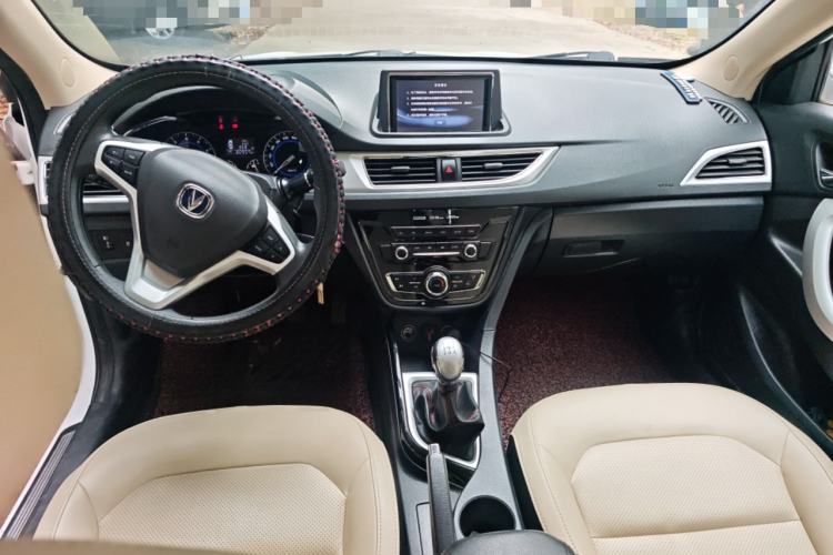 Used CHANGAN Alsvin V7 2015 1.6L Manual Enjoyment Model China IV Standard Center Console