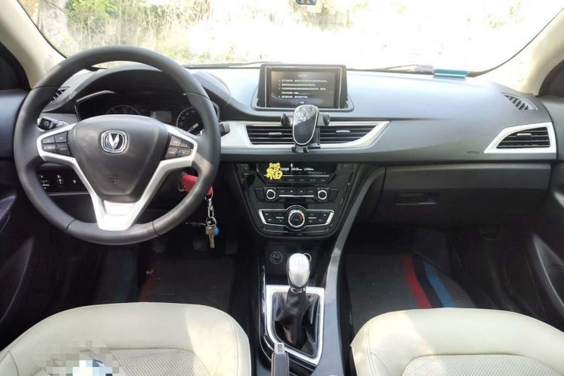 Used CHANGAN Alsvin V7 2015 1.6L Manual Enjoyment Model China IV Standard Center Console