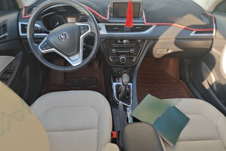 Used CHANGAN Alsvin V7 2015 1.6L Manual Enjoyment Model China V Standard Center Console
