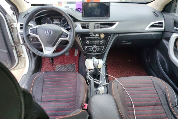Used CHANGAN Alsvin V7 2015 1.6L Manual Enjoyment Model China IV Standard Center Console