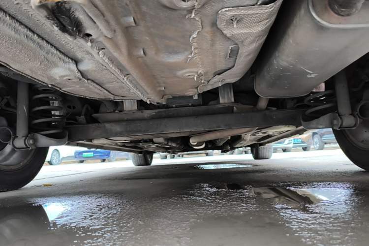Used CHANGAN Alsvin V7 2015 1.6L Manual Joyride Model China V Standard Chassis Rear