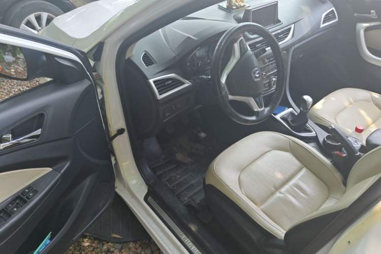Used CHANGAN Alsvin V7 2015 1.6L Manual Enjoyment Model China IV Standard Driver Seat