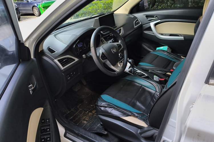 Used CHANGAN Alsvin V7 2015 1.6L Automatic Enjoyment Model China IV Standard Driver Seat
