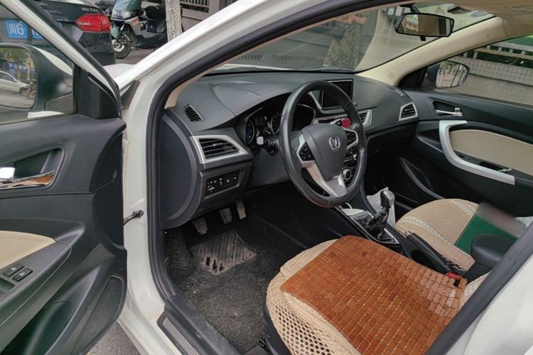 Used CHANGAN Alsvin V7 2015 1.6L Manual Fun Model China IV Standard Driver Seat