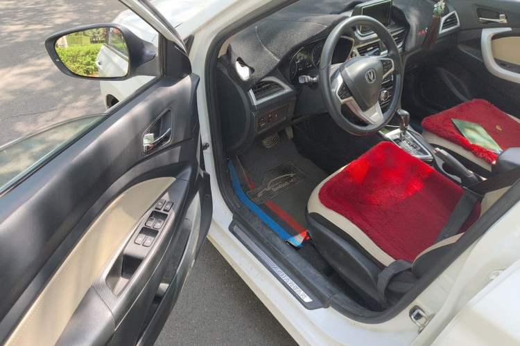 Used CHANGAN Alsvin V7 2015 1.6L Automatic Enjoyment Model China IV Standard Driver Seat