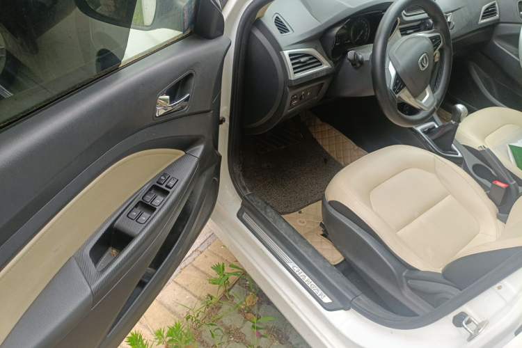 Used CHANGAN Alsvin V7 2015 1.6L Manual Enjoyment Model China IV Standard Driver Seat