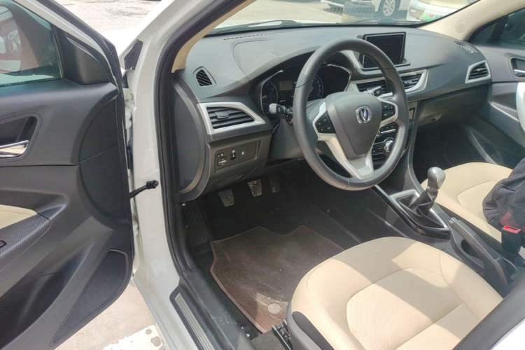 Used CHANGAN Alsvin V7 2015 1.6L Manual Enjoyment Model China V Standard Driver Seat