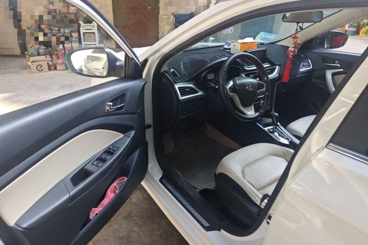 Used CHANGAN Alsvin V7 2015 1.6L Automatic Enjoyment Model China IV Standard Driver Seat