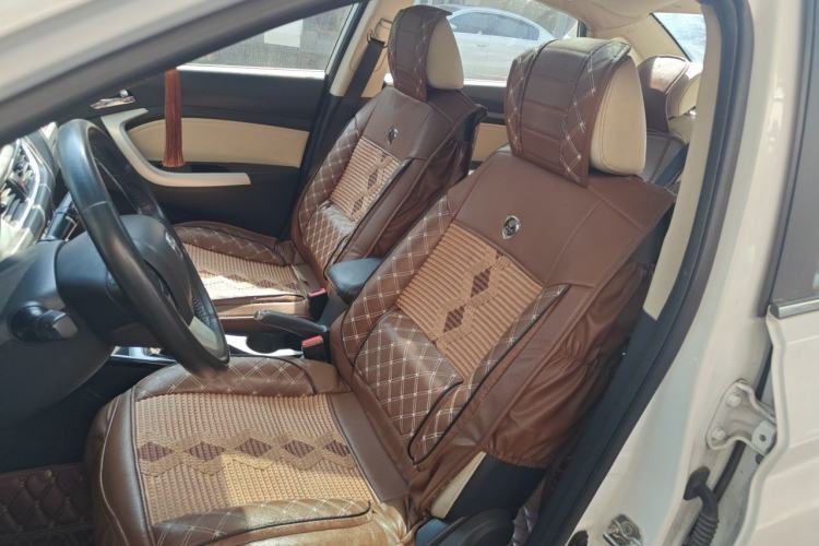 Used CHANGAN Alsvin V7 2015 1.6L Manual Fun Model China IV Standard Driver Seat