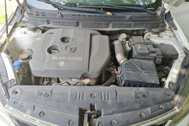 Used CHANGAN Alsvin V7 2015 1.6L Manual Enjoyment Model China IV Standard Engine Bay