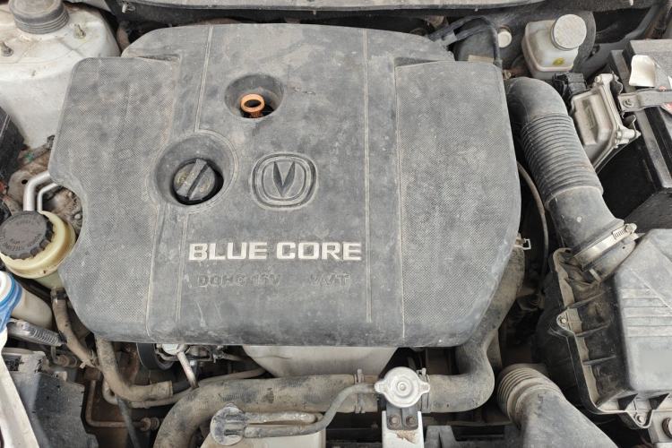 Used CHANGAN Alsvin V7 2015 1.6L Automatic Enjoyment Model China IV Standard Engine Bay