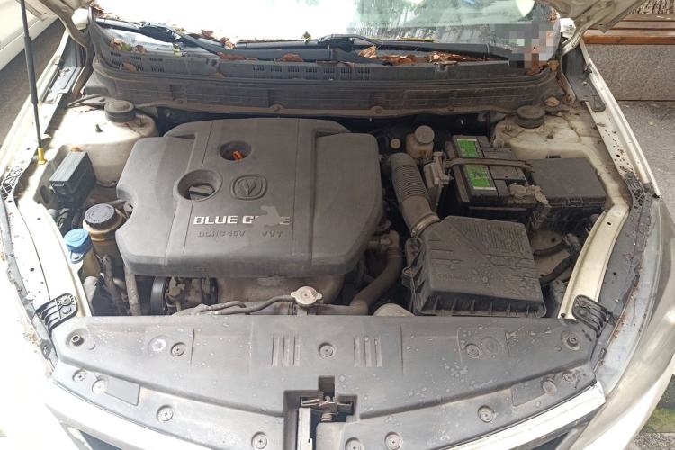 Used CHANGAN Alsvin V7 2015 1.6L Automatic Enjoyment Model China IV Standard Engine Bay