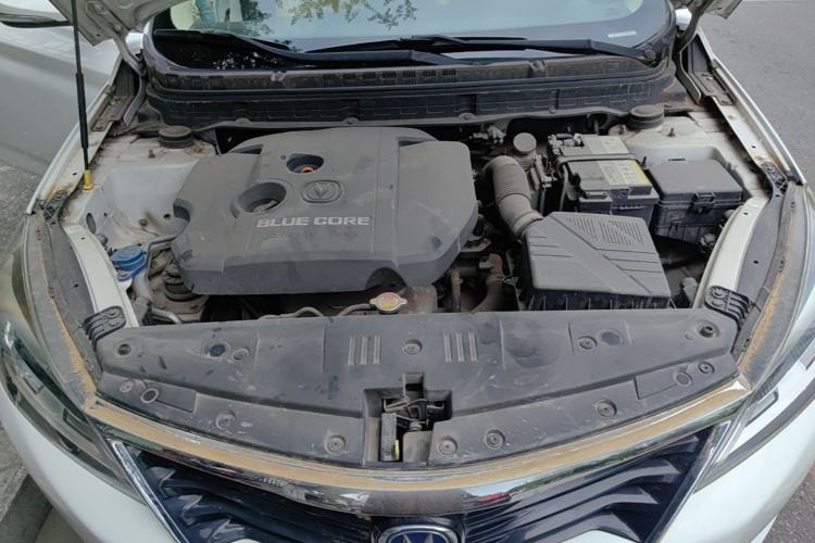 Used CHANGAN Alsvin V7 2015 1.6L Manual Fun Model China IV Standard Engine Bay