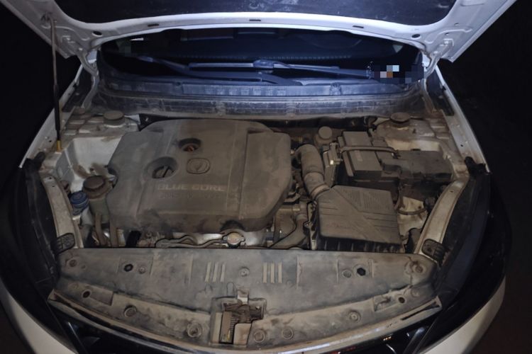 Used CHANGAN Alsvin V7 2015 1.6L Manual Enjoyment Model China V Standard Engine Bay