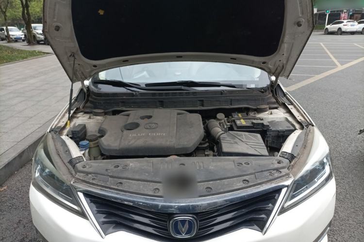 Used CHANGAN Alsvin V7 2015 1.6L Automatic Enjoyment Model China IV Standard Engine Bay