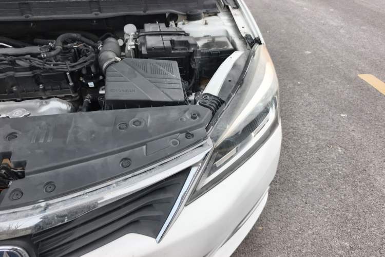 Used CHANGAN Alsvin V7 2015 1.6L Automatic Enjoyment Model China IV Standard Engine Bay Left