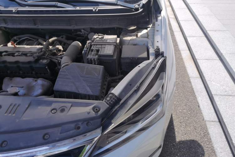 Used CHANGAN Alsvin V7 2015 1.6L Manual Fun Model China IV Standard Engine Bay Left