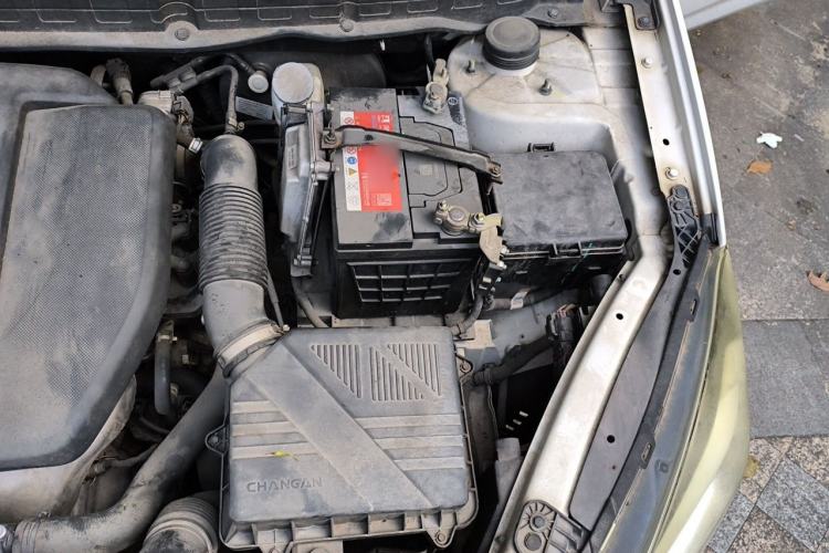 Used CHANGAN Alsvin V7 2015 1.6L Automatic Enjoyment Model China IV Standard Engine Bay Left