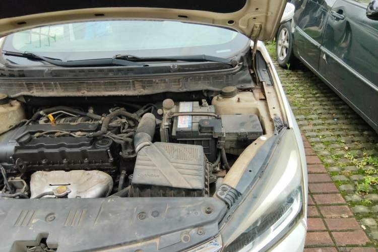 Used CHANGAN Alsvin V7 2015 1.6L Automatic Enjoyment Model China IV Standard Engine Bay Left