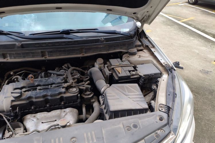 Used CHANGAN Alsvin V7 2015 1.6L Manual Enjoyment Model China IV Standard Engine Bay Left