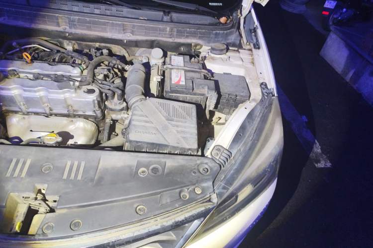 Used CHANGAN Alsvin V7 2015 1.6L Manual Enjoyment Model China IV Standard Engine Bay Left