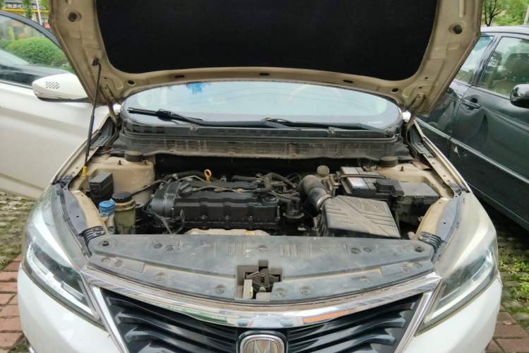 Used CHANGAN Alsvin V7 2015 1.6L Automatic Enjoyment Model China IV Standard Engine Bay