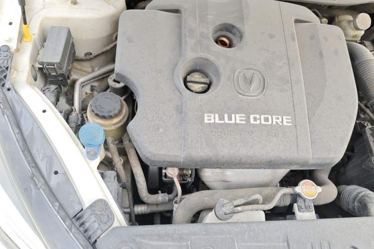 Used CHANGAN Alsvin V7 2015 1.6L Automatic Enjoyment Model China IV Standard Engine Bay Right