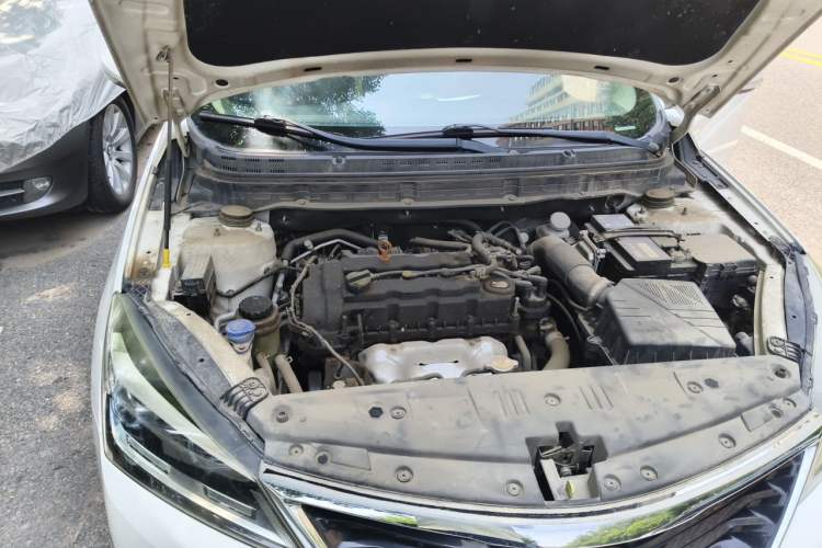 Used CHANGAN Alsvin V7 2015 1.6L Automatic Enjoyment Model China V Standard Engine Bay Right