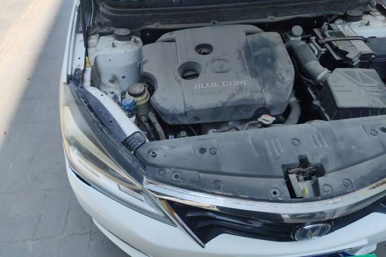 Used CHANGAN Alsvin V7 2015 1.6L Manual Enjoyment Model China IV Standard Engine Bay Right