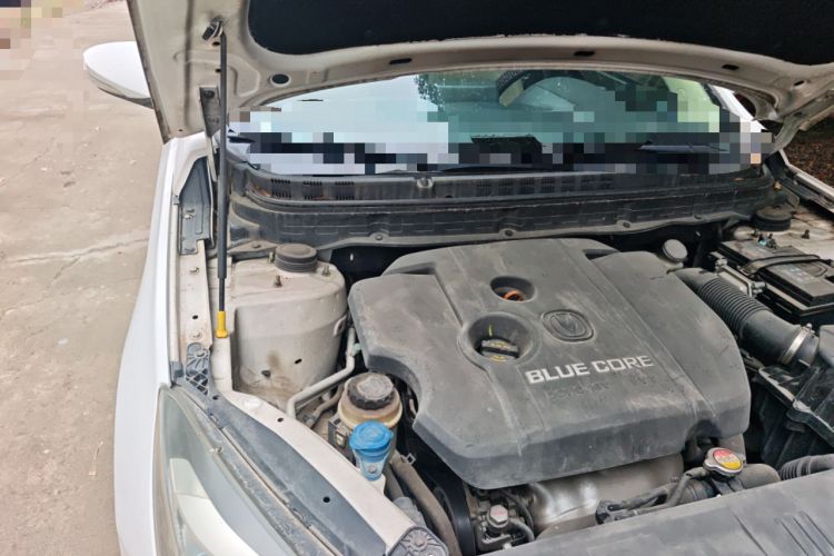 Used CHANGAN Alsvin V7 2015 1.6L Manual Enjoyment Model China IV Standard Engine Bay Right
