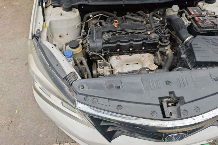 Used CHANGAN Alsvin V7 2015 1.6L Manual Joyride Model China IV Standard Engine Bay Right