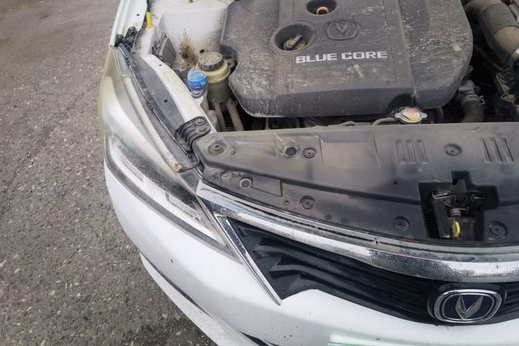 Used CHANGAN Alsvin V7 2015 1.6L Manual Enjoyment Model China IV Standard Engine Bay Right