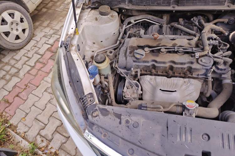 Used CHANGAN Alsvin V7 2015 1.6L Manual Joyful Edition China IV Engine Bay Right