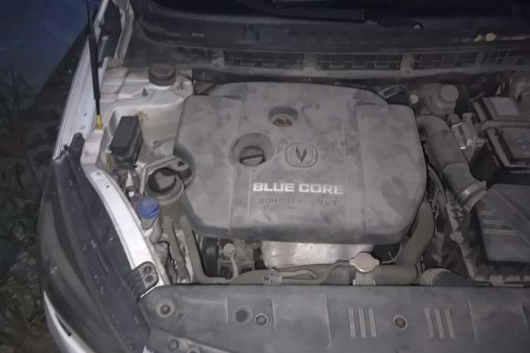 Used CHANGAN Alsvin V7 2015 1.6L Automatic Enjoyment Model China V Standard Engine Bay Right
