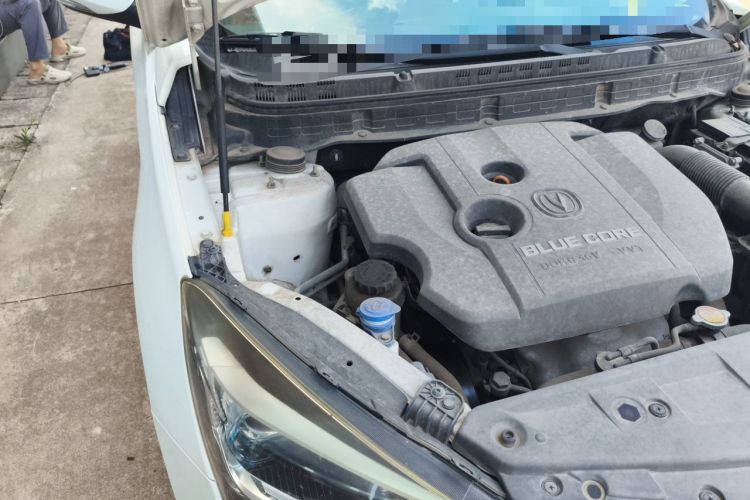 Used CHANGAN Alsvin V7 2015 1.6L Manual Enjoyment Model China IV Standard Engine Bay Right