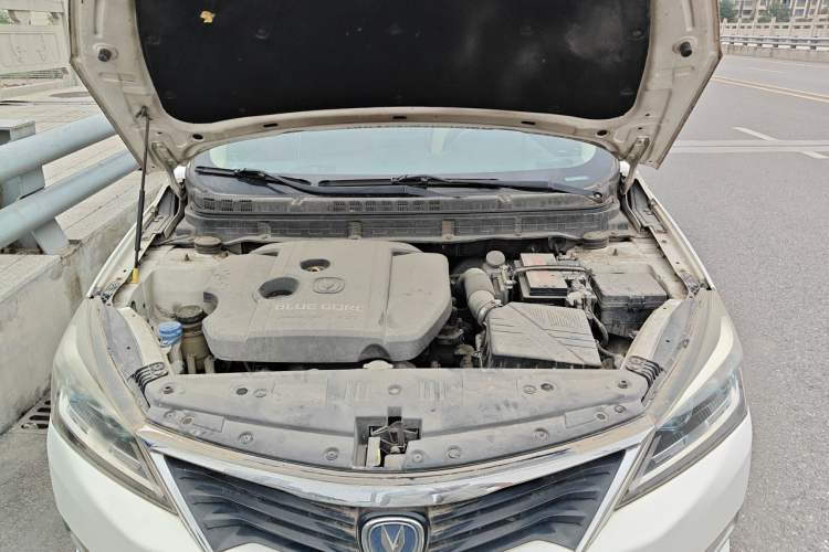 Used CHANGAN Alsvin V7 2015 1.6L Manual Enjoyment Model China IV Standard Engine Bay