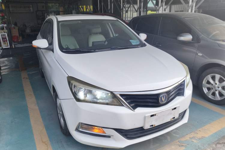 Used CHANGAN Alsvin V7 2015 1.6L Automatic Enjoyment Model China V Standard Exterior 1