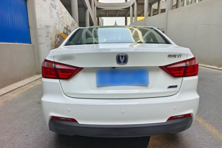 Used CHANGAN Alsvin V7 2015 1.6L Manual Enjoyment Model China V Standard Exterior 4