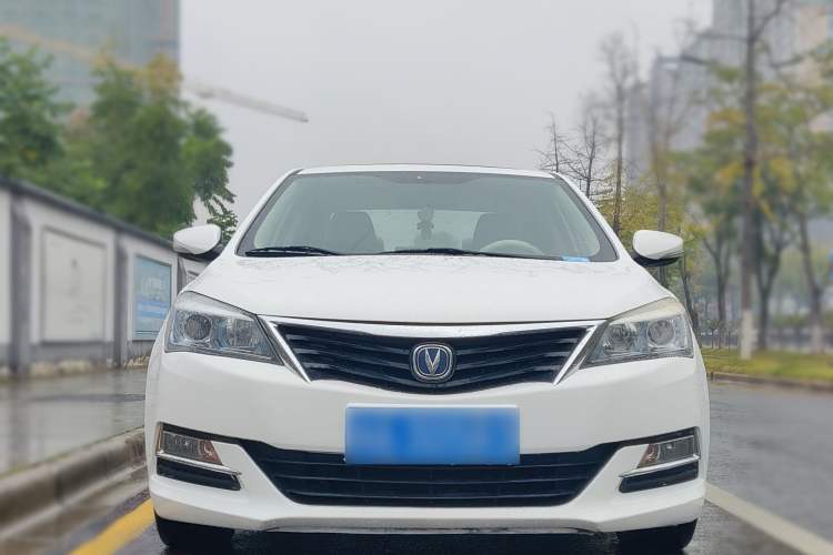 Used CHANGAN Alsvin V7 2015 1.6L Automatic Enjoyment Model China IV Standard Exterior 6
