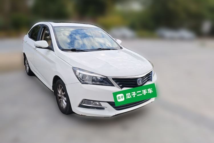 Used CHANGAN Alsvin V7 2015 1.6L Automatic Enjoyment Model China IV Standard Front Right 45 Deg