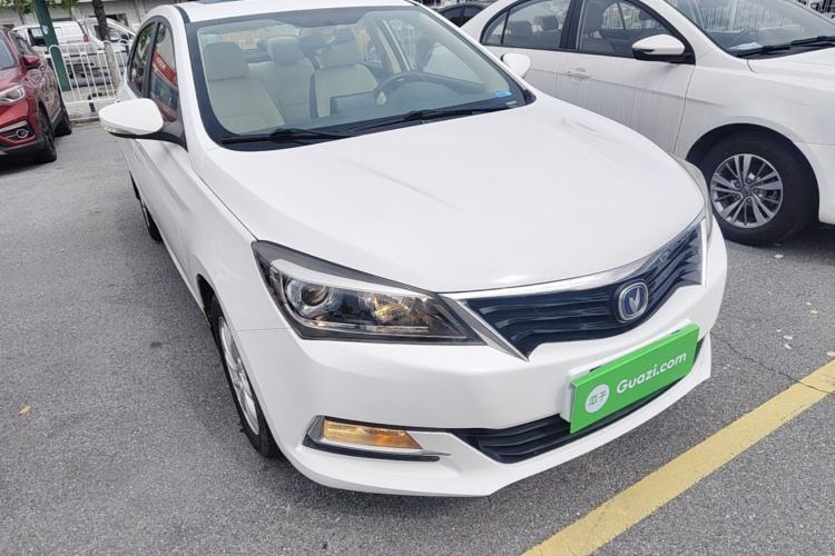 Used CHANGAN Alsvin V7 2015 1.6L Automatic Enjoyment Model China IV Standard Front Right 45 Deg